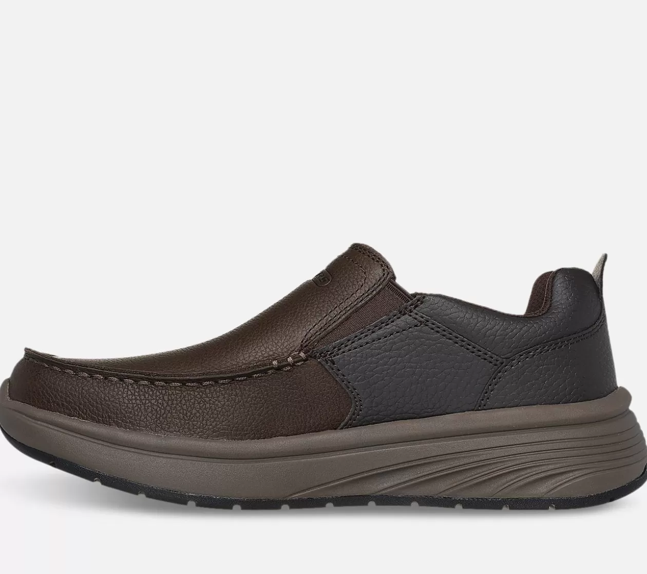 SKECHERS Relaxed Fit: Calabrio - Bazley